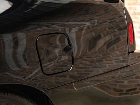 Used 2004 Chevrolet Impala SS image 28