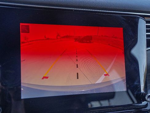 Used 2024 Jeep Wagoneer Series II w/ Flexible Seating Group image 15