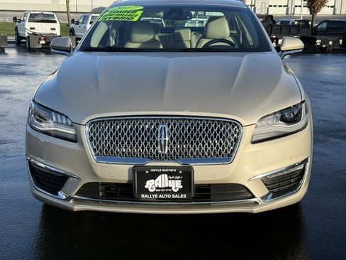 Used 2017 Lincoln MKZ Select w/ Technology Package image 2