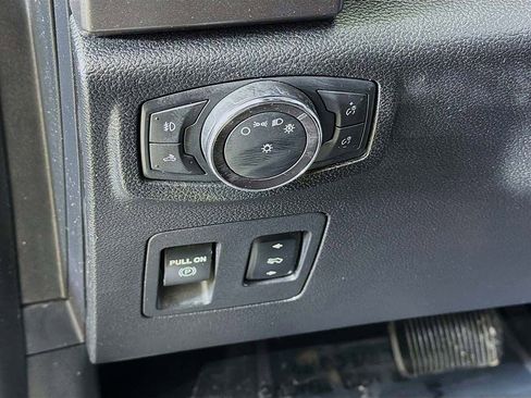 Used 2016 Ford F150 XLT w/ Equipment Group 302A Luxury image 28