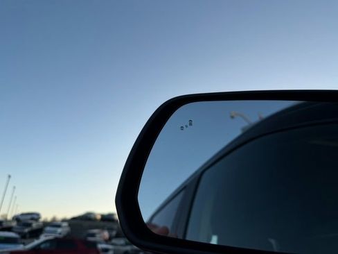 Used 2025 Ford Ranger XLT image 14