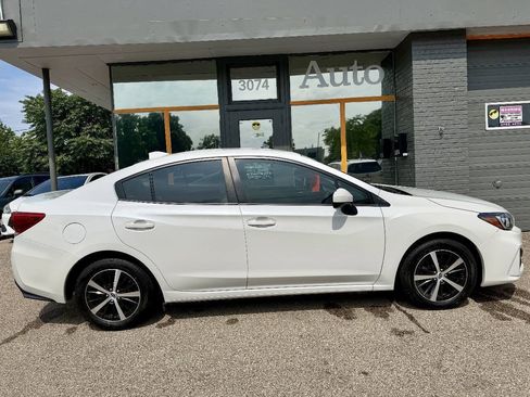 Used 2019 Subaru Impreza 2.0i Premium w/ Eyesight & BSD/Rcta & SRF AWD/4WD image 2