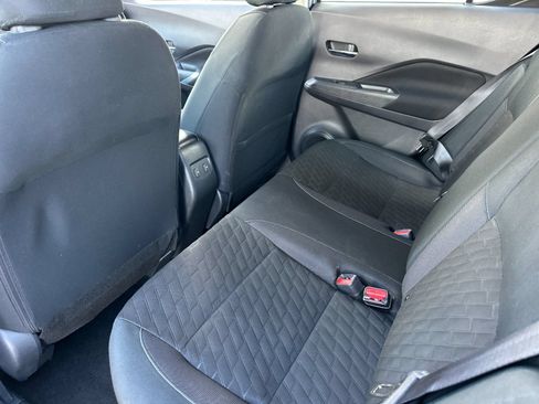 Used 2024 Nissan Kicks SV FWD image 11