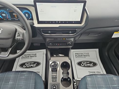 New 2025 Ford Bronco Sport Heritage image 11