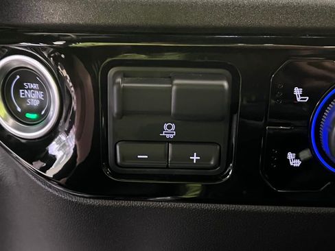 Used 2025 Chevrolet Silverado 1500 RST image 28