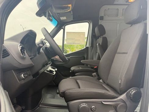 New 2026 Mercedes-Benz Sprinter 2500 image 15