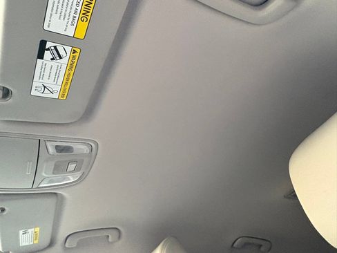 Used 2022 Kia Sportage LX image 29