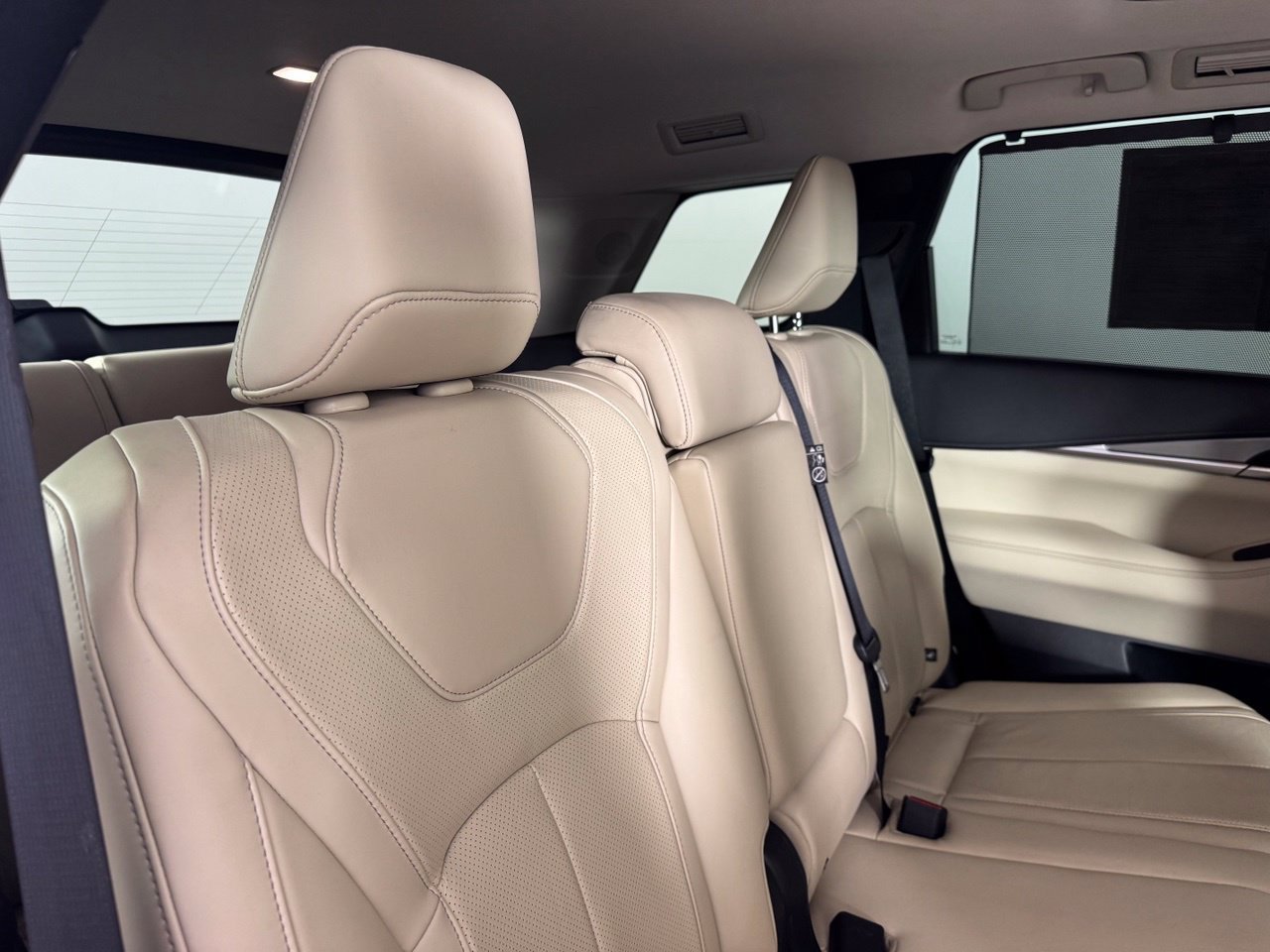 Used 2023 INFINITI QX60 Luxe w/ Cargo Package AWD/4WD image 39