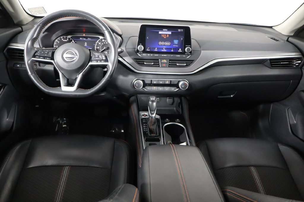 Used 2024 Nissan Altima 2.5 SR AWD/4WD image 13