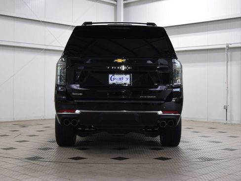 Used 2025 Chevrolet Tahoe Premier AWD/4WD image 7
