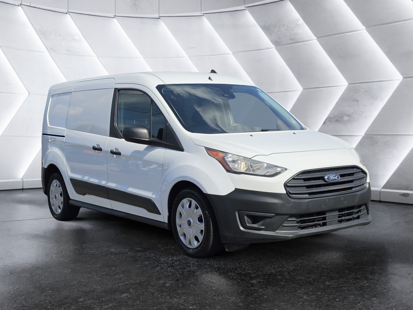 Used 2020 Ford Transit Connect XL FWD image 1
