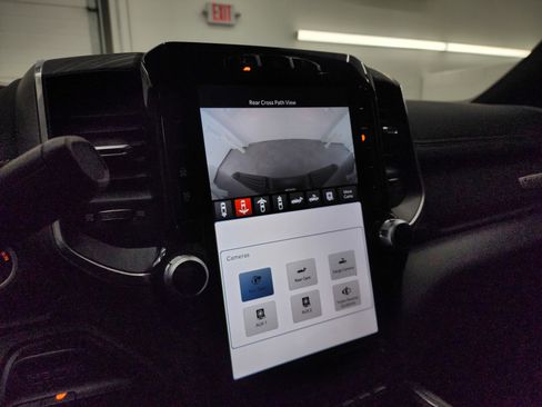 Used 2024 RAM 3500 Laramie w/ Night Edition image 17