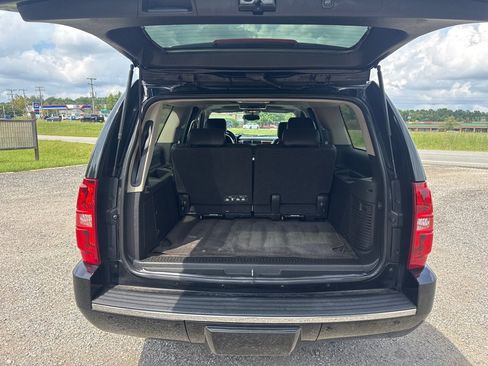 Used 2013 Chevrolet Suburban LTZ AWD/4WD image 20
