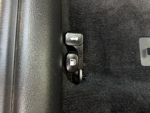 Used 2018 Hyundai Elantra Value Edition w/ Cargo Package FWD image 26