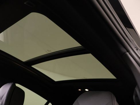 New 2026 BMW X6 xDrive40i w/ Climate Comfort Package image 15