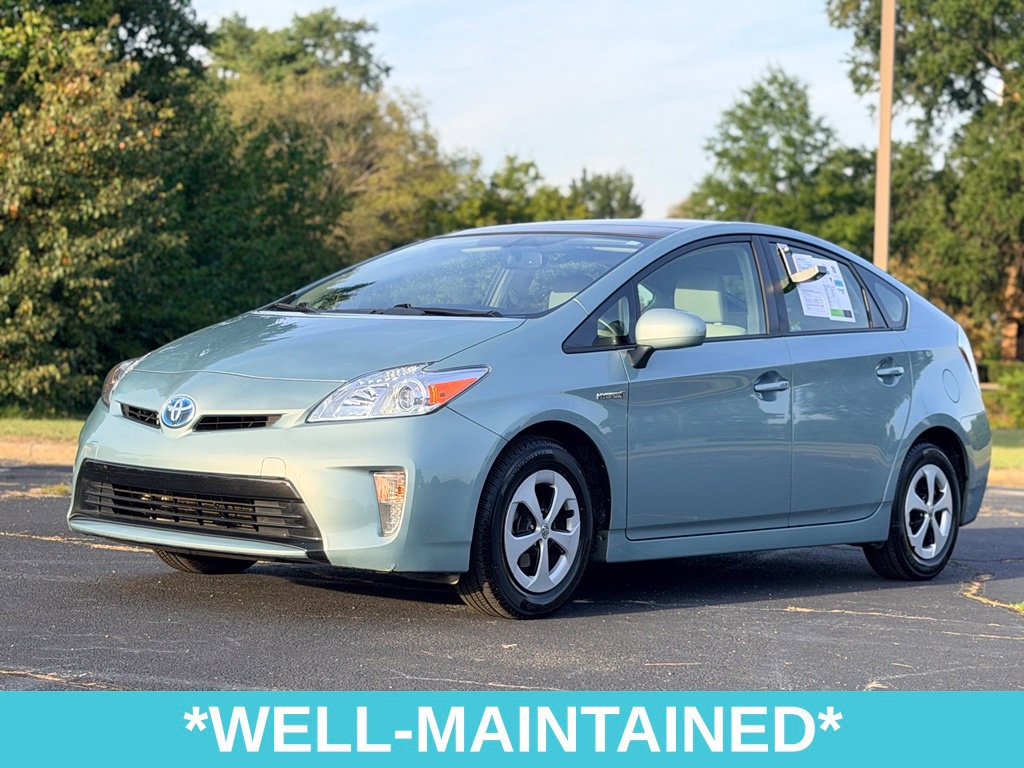 Used 2013 Toyota Prius Four w/ Deluxe Solar Roof Pkg FWD image 4