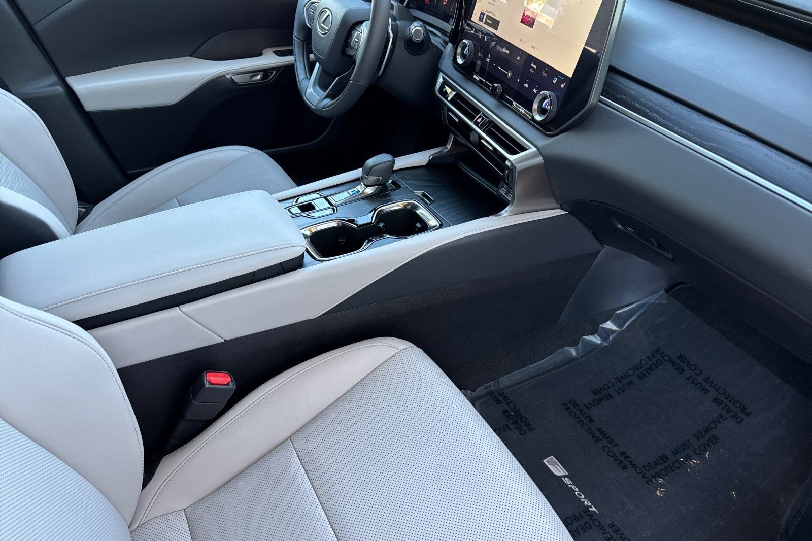 Certified 2025 Lexus RX 350 F Sport w/ Convenience Package FWD image 19