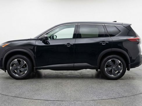 Used 2025 Nissan Rogue SV image 5