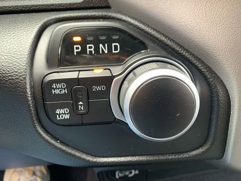 Used 2024 RAM 2500 Big Horn w/ Bed Utility Group image 30