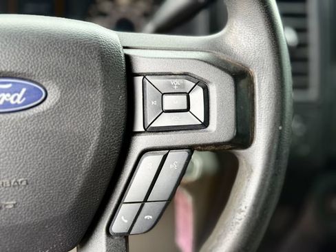Used 2017 Ford F150 XL w/ Equipment Group 101A Mid AWD/4WD image 17