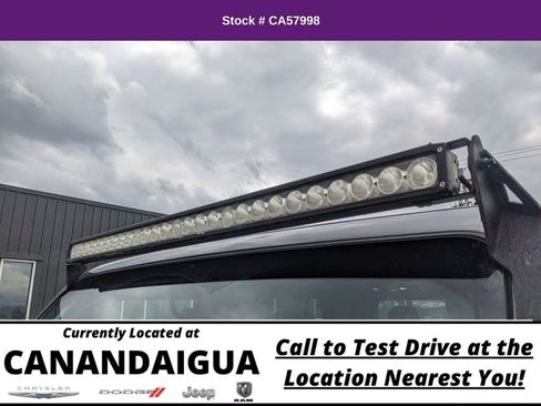 Used 2020 Jeep Gladiator Rubicon w/ Dual Top Group AWD/4WD image 18