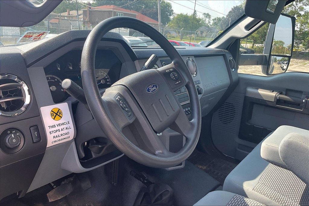 Used 2018 Ford F650 2WD Regular Cab Super Duty image 13