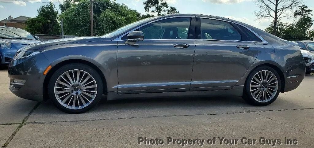 Used 2016 Lincoln MKZ w/ Equipment Group 300A Reserve FWD image 19