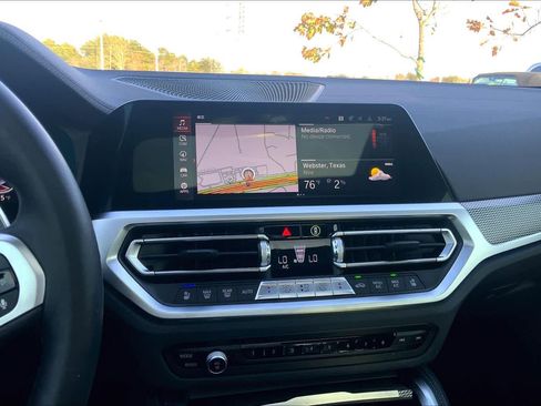 Used 2023 BMW M440i Coupe image 5