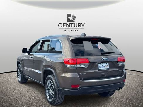 Used 2017 Jeep Grand Cherokee Limited image 4