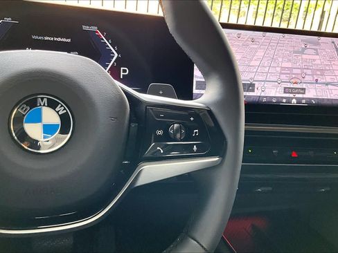 Certified 2026 BMW 530i image 25