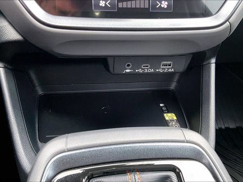 Used 2024 Subaru Crosstrek 2.5i Limited w/ Popular Package #3A AWD/4WD image 32