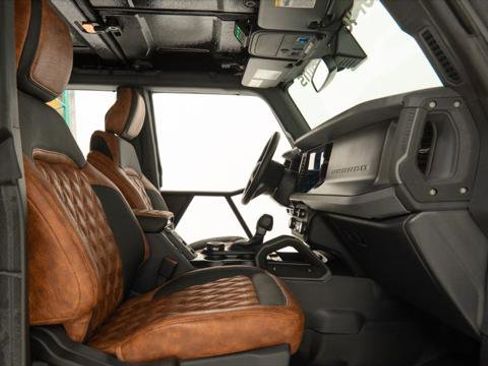 Used 2023 Ford Bronco Outer Banks image 35