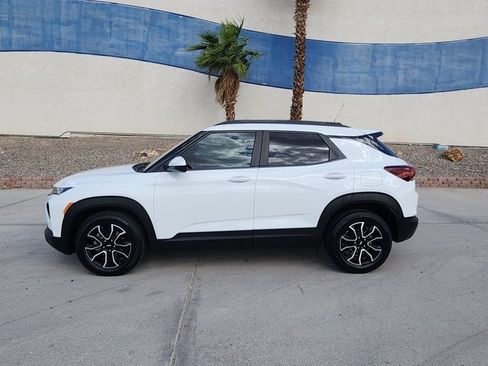 Used 2022 Chevrolet TrailBlazer ACTIV w/ Technology Package image 8