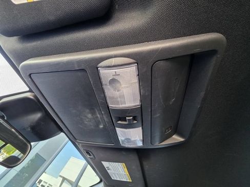 Used 2023 Nissan Frontier Pro-X w/ Tow Package RWD image 23