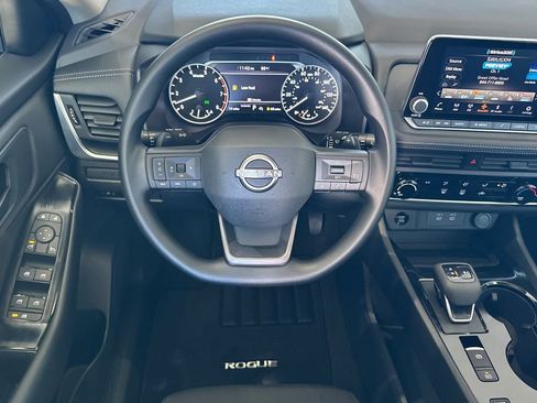 New 2026 Nissan Rogue S image 12