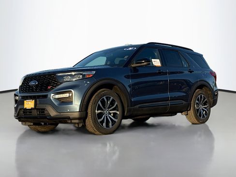 Used 2020 Ford Explorer ST w/ Premium Technology Package image 13