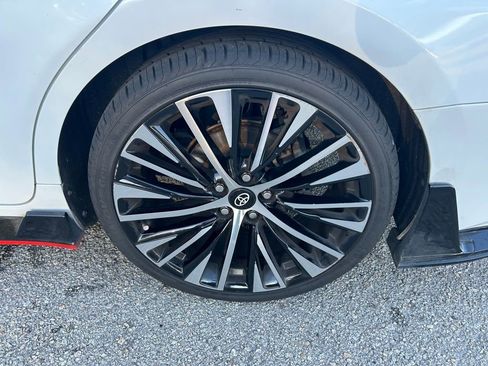 Used 2023 Toyota Camry XSE image 9