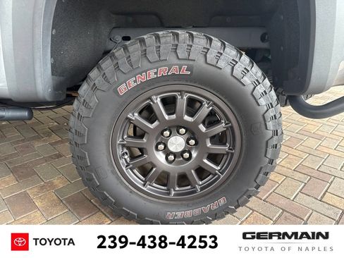 Used 2021 Chevrolet Colorado ZR2 w/ Colorado ZR2 Bison Edition AWD/4WD image 13