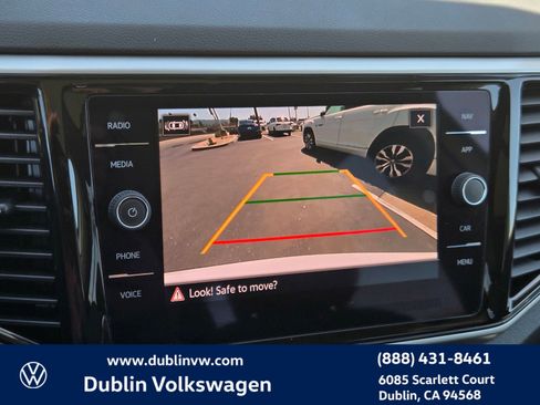 Used 2023 Volkswagen Atlas SEL AWD/4WD image 17