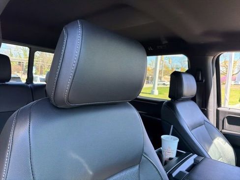 Used 2022 Ford F150 Lariat w/ Equipment Group 502A High image 13