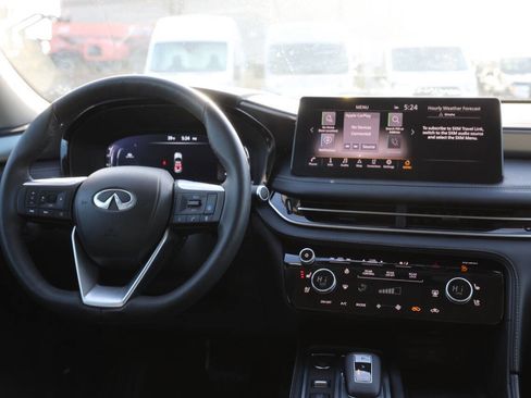 Used 2024 INFINITI QX60 Luxe image 25