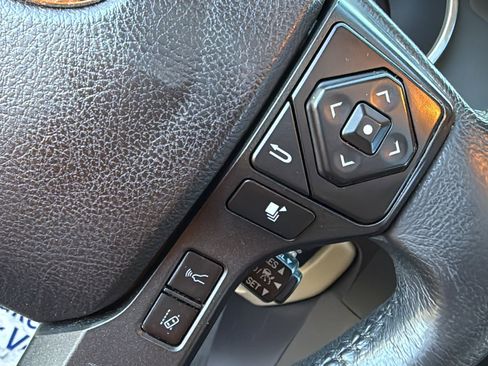 Used 2021 Toyota Sequoia Limited image 11