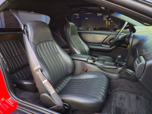 Used 2002 Chevrolet Camaro Z28 w/ Preferred Equipment Group 2 image 27