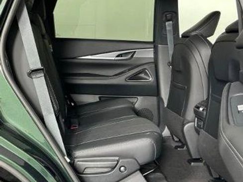 Certified 2027 INFINITI QX60 Luxe w/ Cargo Package FWD image 24