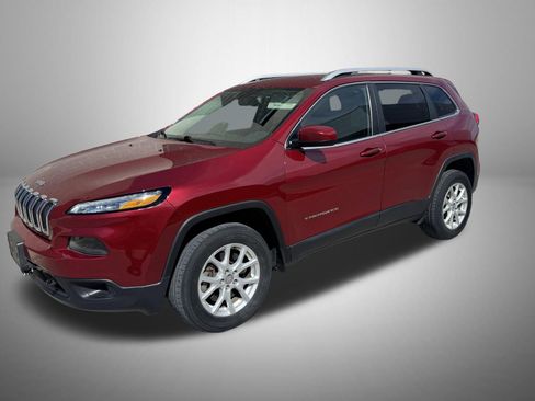 Used 2017 Jeep Cherokee Latitude w/ Comfort/Convenience Group image 1