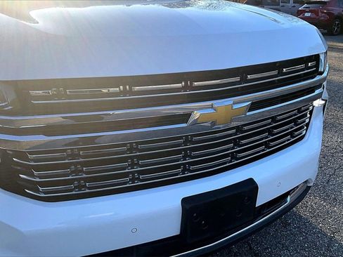 Certified 2023 Chevrolet Suburban Premier image 29