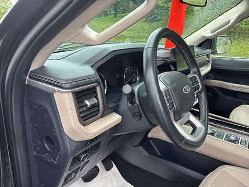 Certified 2024 Ford Expedition Max Limited AWD/4WD image 13