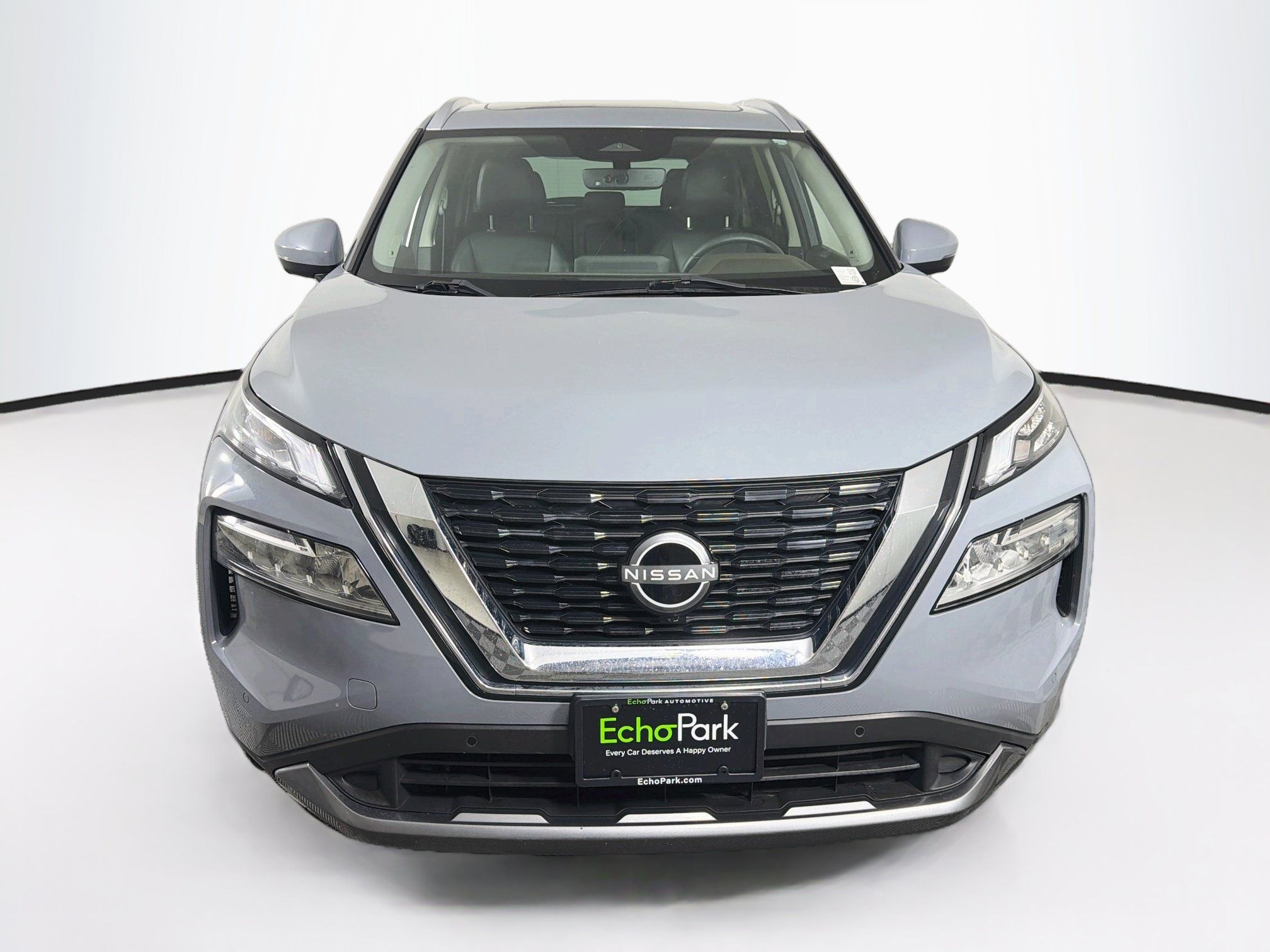 Used 2023 Nissan Rogue SL w/ SL Premium Package FWD image 2
