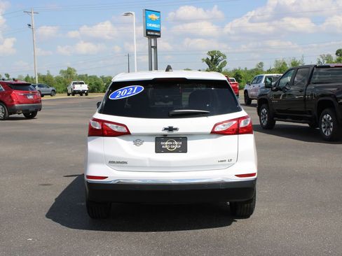 Used 2021 Chevrolet Equinox LT AWD/4WD image 8