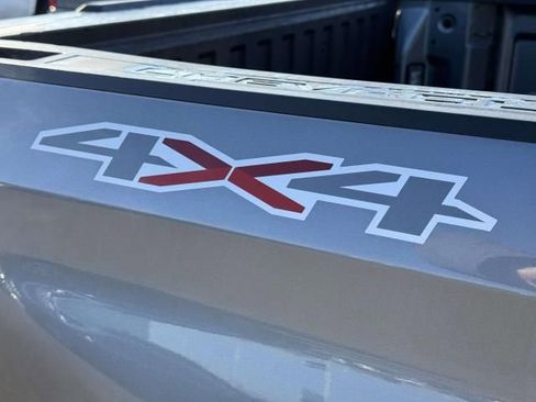 Used 2021 Chevrolet Silverado 1500 Custom image 9